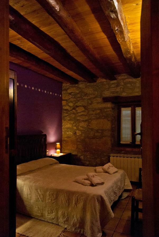 Salo Casa Cal Pastorゲストハウス エクステリア 写真