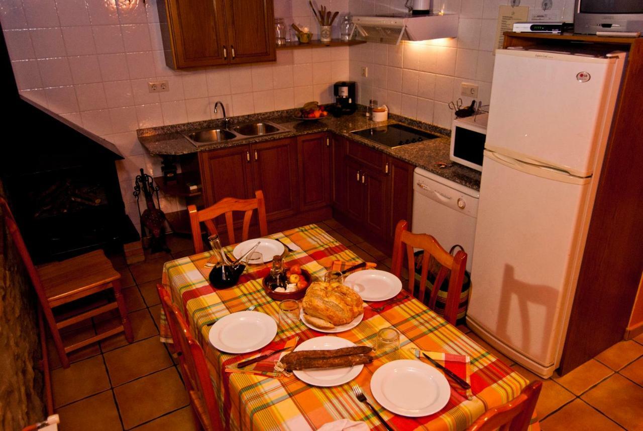 Salo Casa Cal Pastorゲストハウス エクステリア 写真